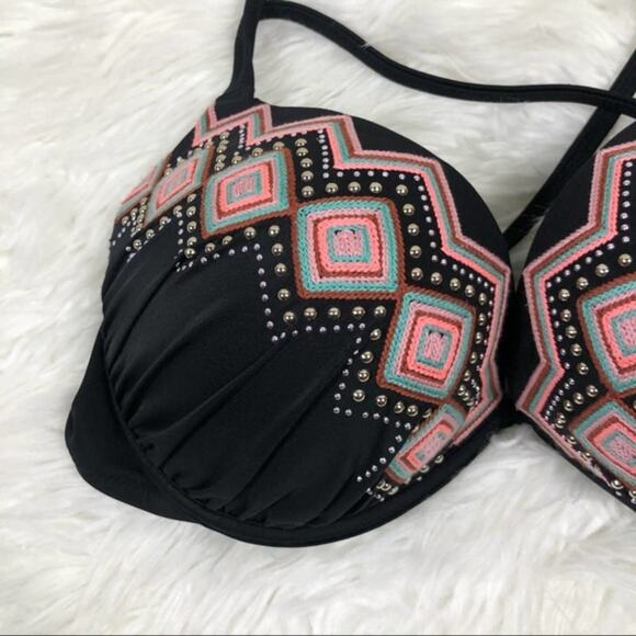 Shade & Shore Black Beaded Embroidered Bikini Top - Picture 2 of 5